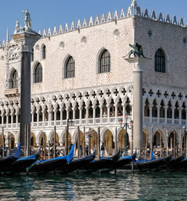 Palazzo Ducale a Venezia visto dal Grand Canal